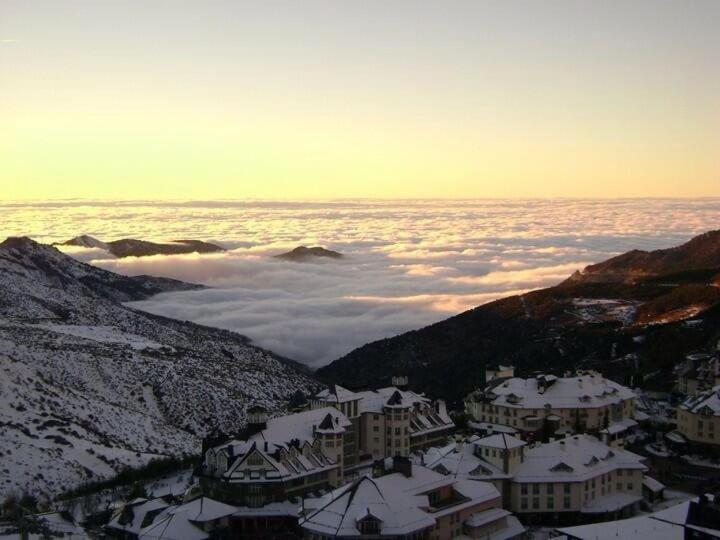 Apartament Sierra Nevada A Pie De Pista Ski Zewnętrze zdjęcie